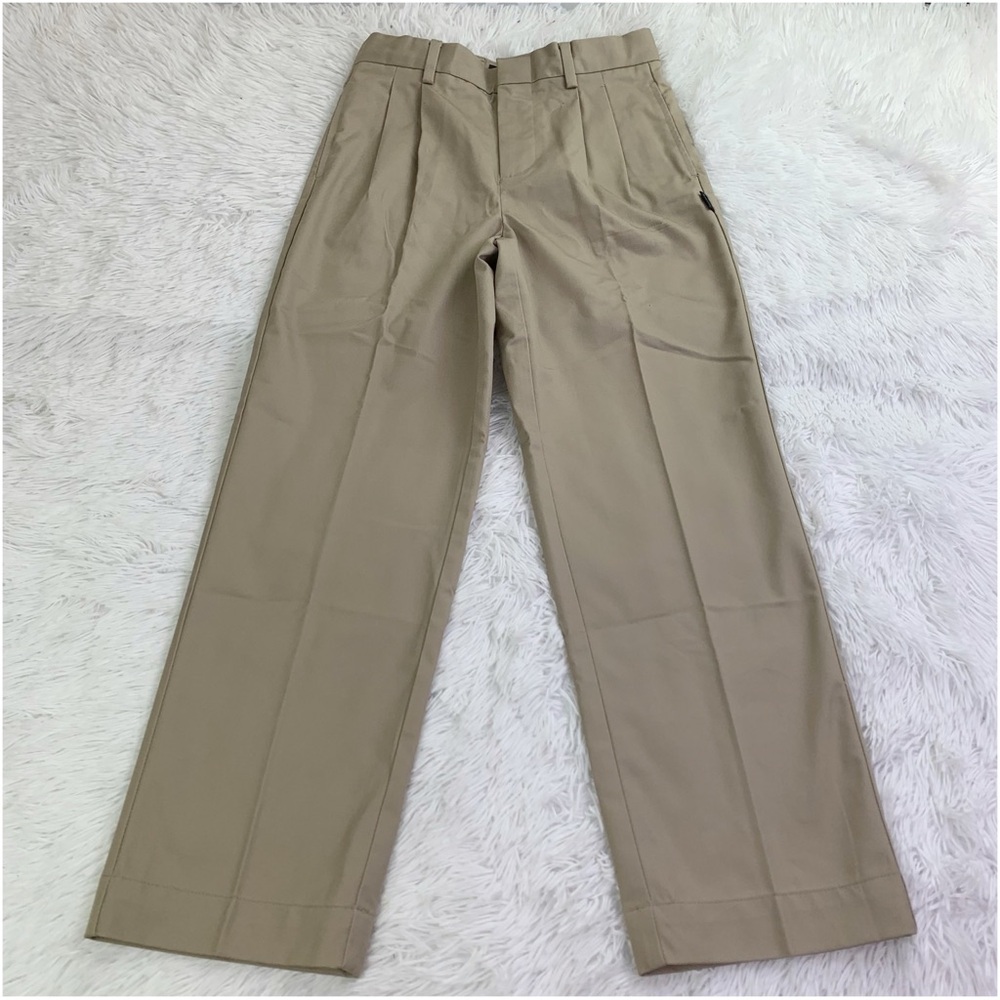 Parker NWT boy's pleated‎ front Khaki Chinos in tan